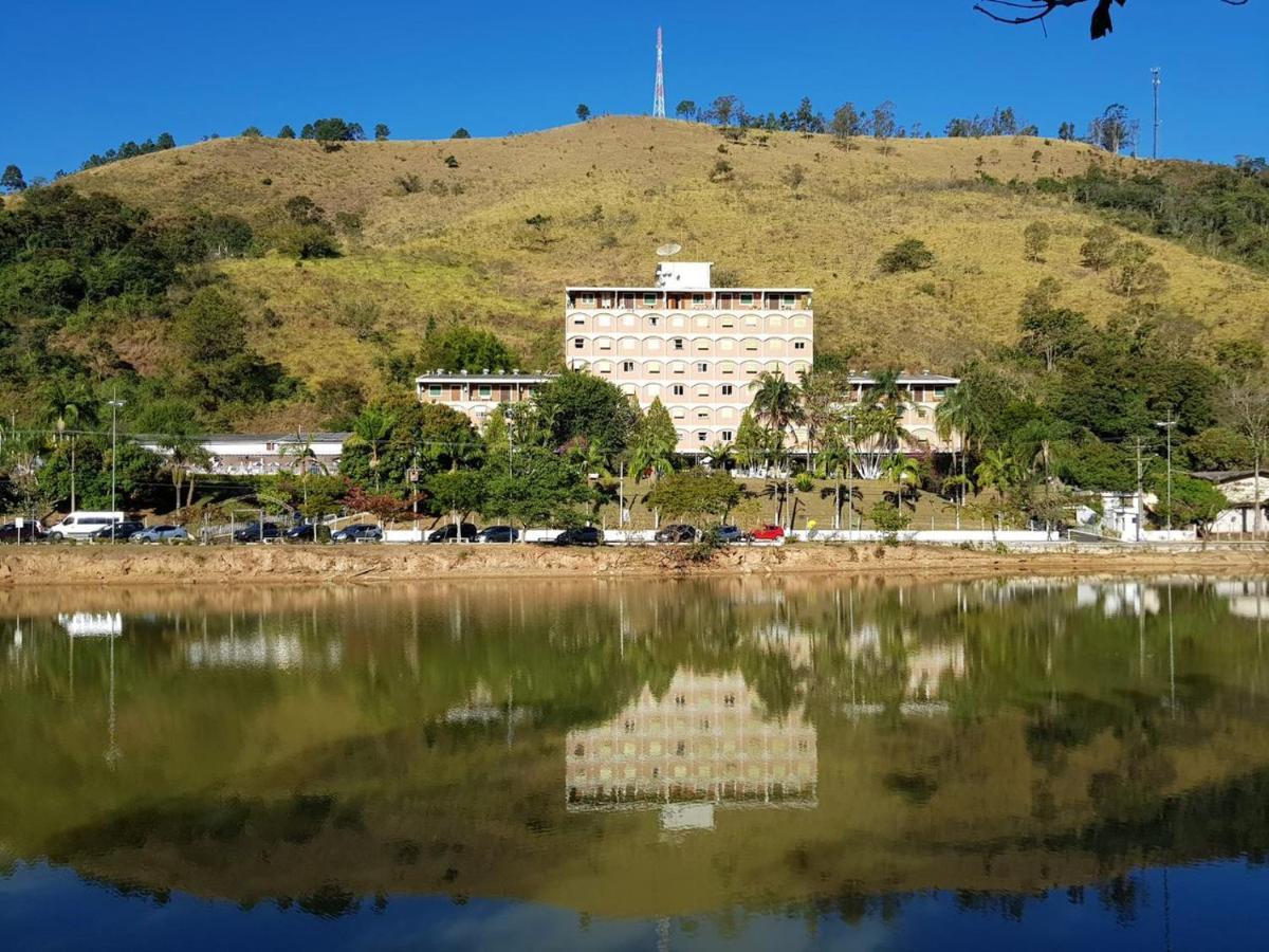 Hotel Cavalinho Branco Flat-105 Águas de Lindoia Exterior foto